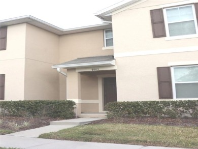 Lake Condo For Sale in Saint Cloud, Florida