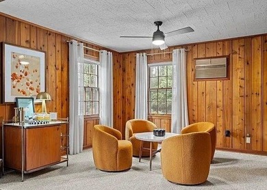 Beautiful Mid-Century Modern Cedar Sided Rach on over 15 acres - photo 8