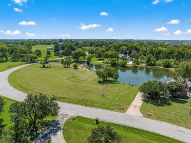 Lake Lot For Sale in Rockwall, Texas