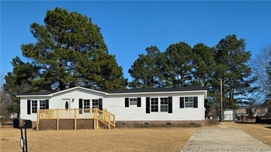 Lake Upchurch Home For Sale in Parkton North Carolina