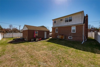 Welcome to this spacious four-bedroom, two-bath home nestled in - photo 21