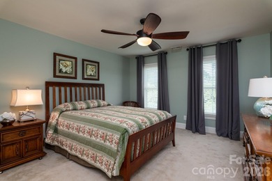 Welcome to the style and comfort of The Peninsula in this - photo 23