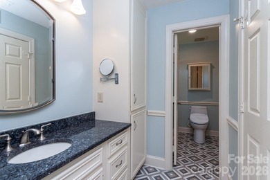 Welcome to the style and comfort of The Peninsula in this - photo 25