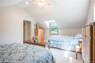 Stunning Secord Lake Waterfront Retreat. Welcome to this - photo 28