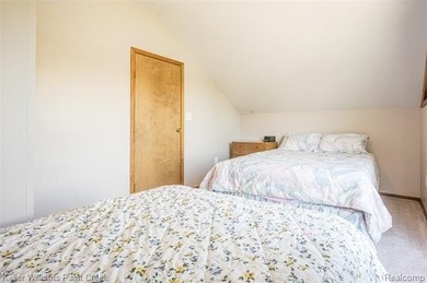 Stunning Secord Lake Waterfront Retreat. Welcome to this - photo 36