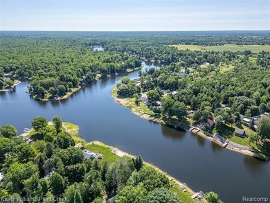 Stunning Secord Lake Waterfront Retreat. Welcome to this - photo 49