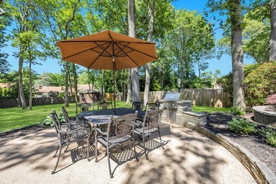 Beautiful Brookfield Colonial in Charter Oaks, 4 bedrooms, 2.5 - photo 41