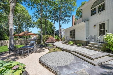 Beautiful Brookfield Colonial in Charter Oaks, 4 bedrooms, 2.5 - photo 42