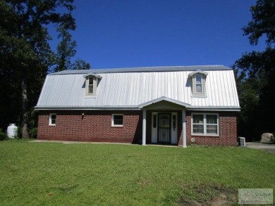 Lake Home Off Market in Eutawville, South Carolina