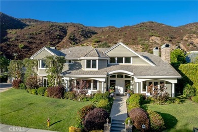 An absolutely extraordinary custom Cape Cod with the premier - photo 6