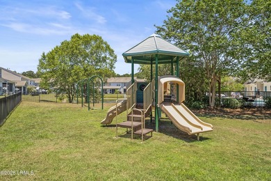 Welcome to 115 Bella Way in the centrally located Azalea Square - photo 23