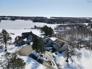Own a piece of Canadian music history with this expansive 5 - photo 47