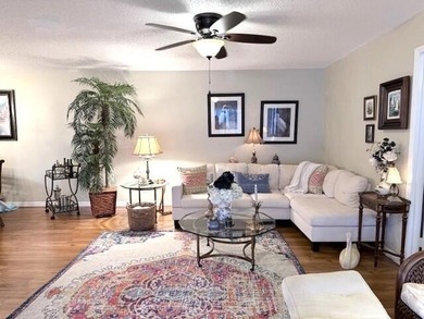 CONDO BEAUTIFUL!! This partially furnished end condo is updated - photo 4