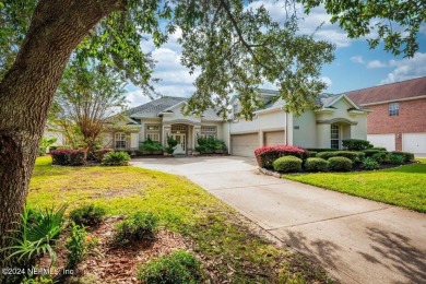 (private lake, pond, creek) Home For Sale in Orange Park Florida