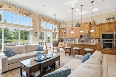 Rare opportunity to own one of the few ranch-style homes in this - photo 11