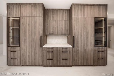 Introducing 1888 W. Tahquamenon-a premier luxury estate offering - photo 15