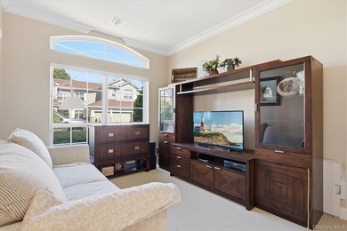 Rare opportunity to own one of the few ranch-style homes in this - photo 16