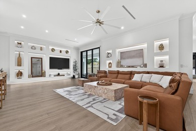 A contemporary, elegantly designed 4,715 sq ft, 4 BR, 5.5 BA - photo 25
