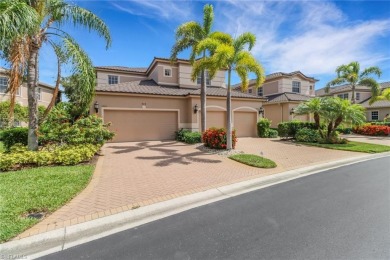 Lake Condo For Sale in Naples, Florida