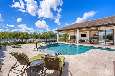 Discover true luxury in this stunning Arthur Rutenberg Estate - photo 3