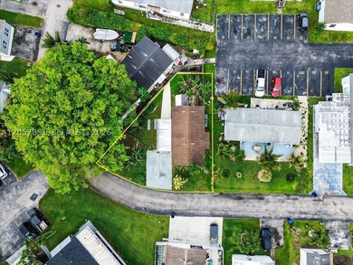 Located at the gateway to the FL Keys in a well-maintained gated - photo 2