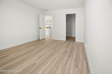 Welcome to a beautifully renovated 4-bedroom, 2-bath residence - photo 13