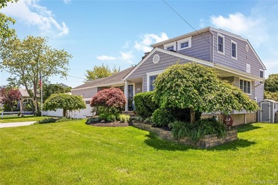 Welcome to Nassau Shores in Massapequa! This beautifully - photo 13