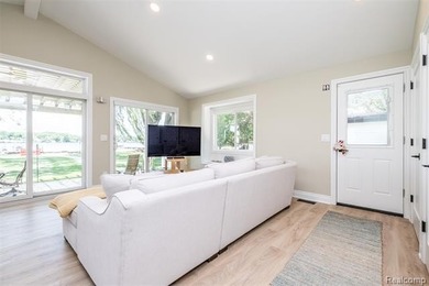Discover a captivating getaway on the beautiful North Channel on - photo 19