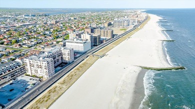 Luxury Beachfront Building with 2 Bedroom, 2 Bath and INCREDIBLE - photo 21