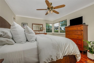 Welcome to Nassau Shores in Massapequa! This beautifully - photo 34
