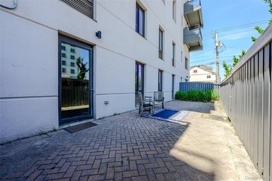 Luxury Beachfront Building with 2 Bedroom, 2 Bath and INCREDIBLE - photo 38
