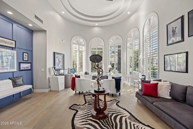 CUSTOM LUXURY IN HIDDEN PARADISE. A Pvt 17 HOME GATED COMMUNITY - photo 11