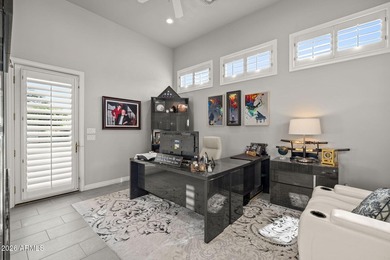 CUSTOM LUXURY IN HIDDEN PARADISE. A Pvt 17 HOME GATED COMMUNITY - photo 21