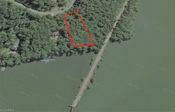 High Rock Lake 1.5 AC Waterfront Lot w/200 ft. of Water Frontage - Lake Lot For Sale in Denton, North Carolina