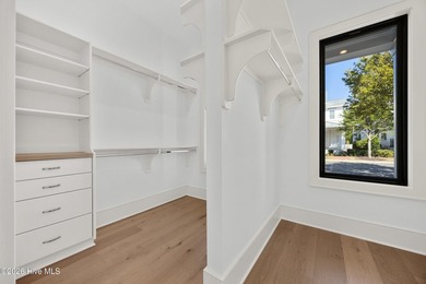 An exceptional new residence offered in the highly sought after - photo 24