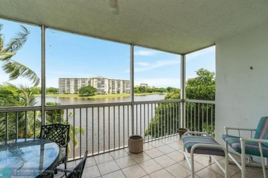 (private lake, pond, creek) Condo For Sale in Pompano Beach Florida