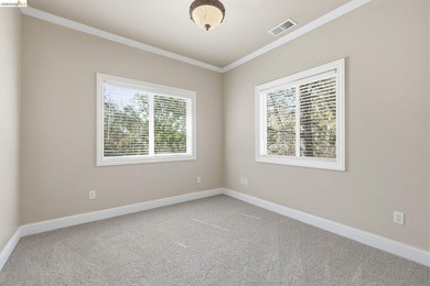 Welcome to 20686 Crest Pine Easement. Well- maintained, fully - photo 17