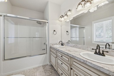 Welcome to 20686 Crest Pine Easement. Well- maintained, fully - photo 21