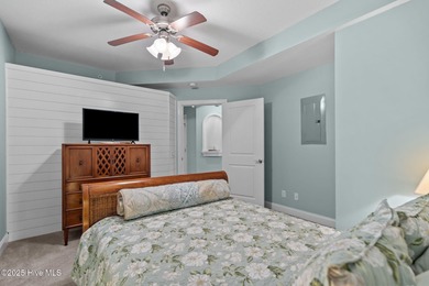 Fourth-floor waterfront condo offering Intracoastal Waterway and