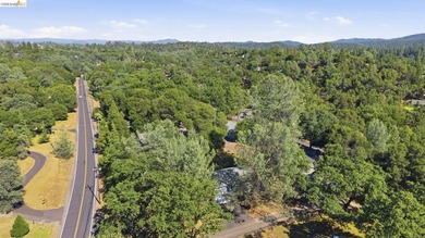 Welcome to 20686 Crest Pine Easement. Well- maintained, fully - photo 33
