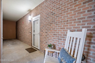 Fourth-floor waterfront condo offering Intracoastal Waterway and