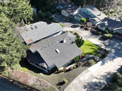 IMMACULATELY maintained home near Harris Beach, and in a quiet - photo 3