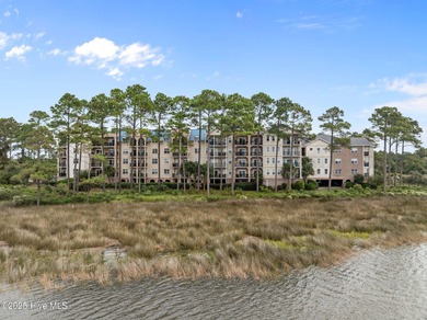Fourth-floor waterfront condo offering Intracoastal Waterway and