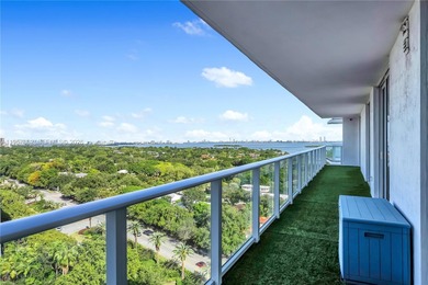 3-bedroom, 2-bath residence with exceptional views in Edgewater