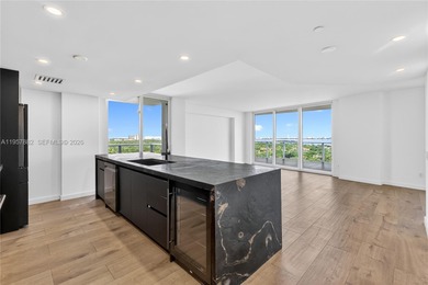 3-bedroom, 2-bath residence with exceptional views in Edgewater