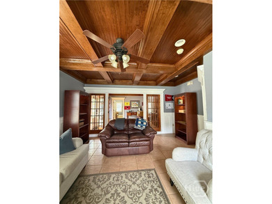 Property Description: Building 800 at The Summit at Mars Hill is - photo 3
