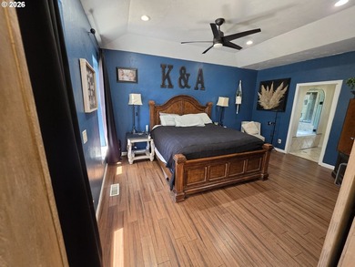 4 bed 2.5 baths stucco home, on 4.52 acres built is 2004e see - photo 11