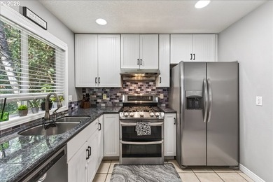 Seller is motivated to find this gorgeous home a new owner, come - photo 11