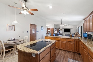 Wake up to breathtaking lake and mountain views with spectacular - photo 16