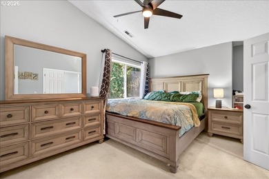 Seller is motivated to find this gorgeous home a new owner, come - photo 23